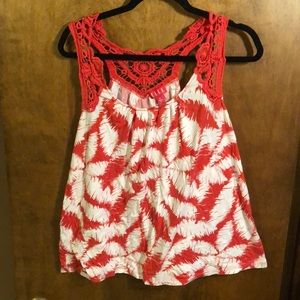 Cotton tank with fun lace detail